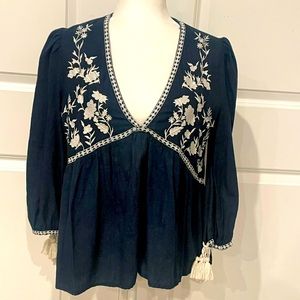 Gorgeous Zara Blouse. Size Large. EUC, no flaws.